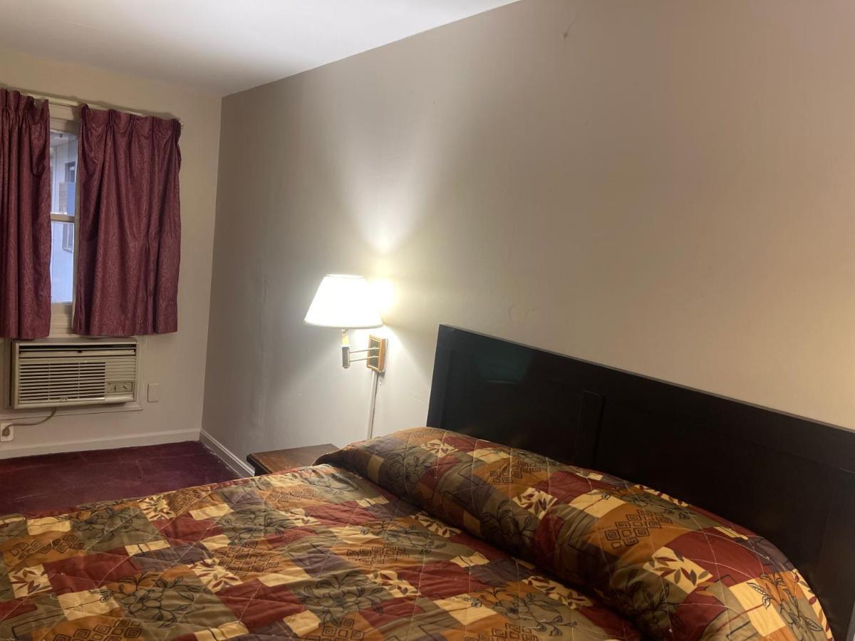 Pennswoods Inn 曼海姆 外观 照片