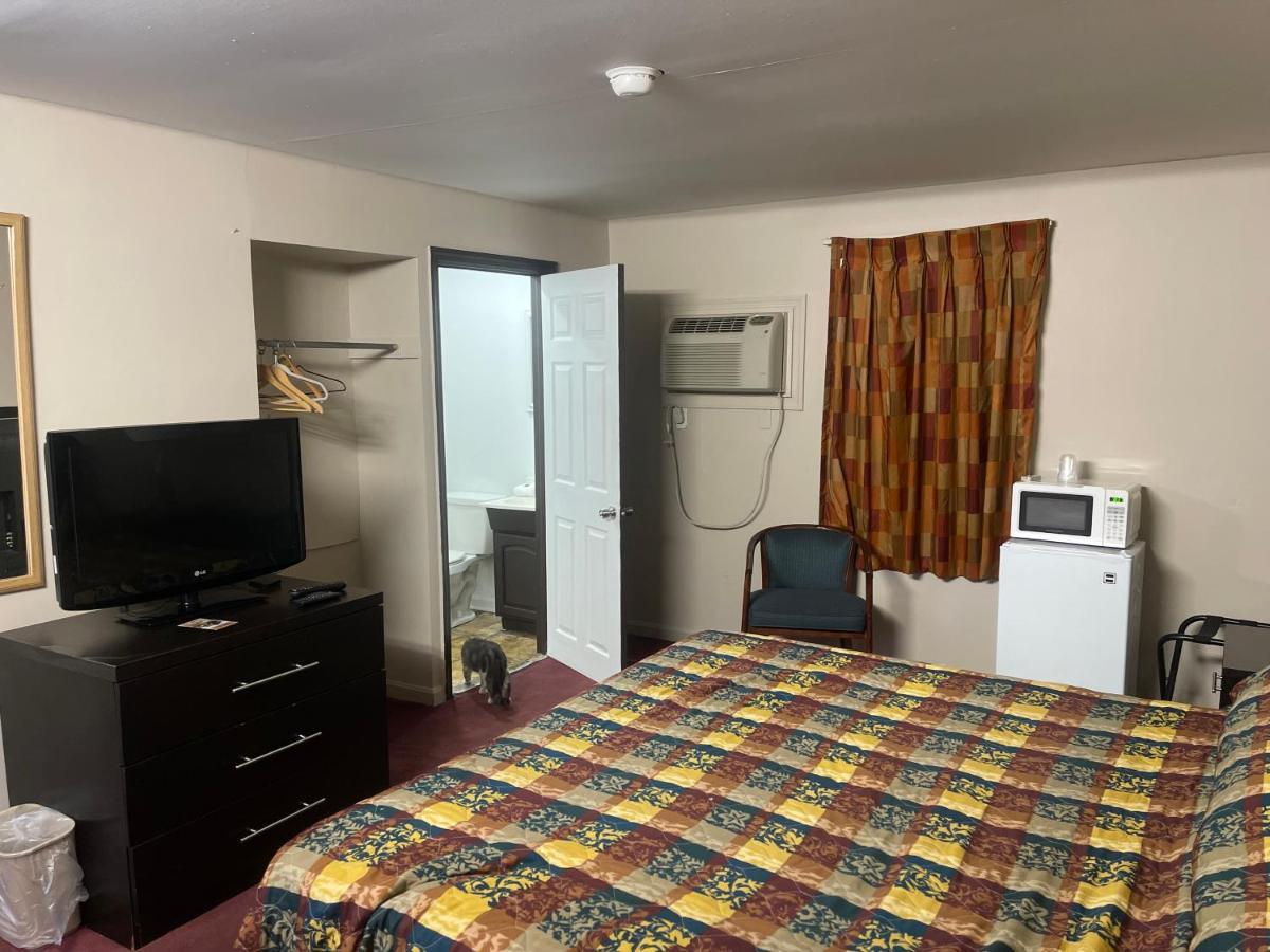 Pennswoods Inn 曼海姆 外观 照片